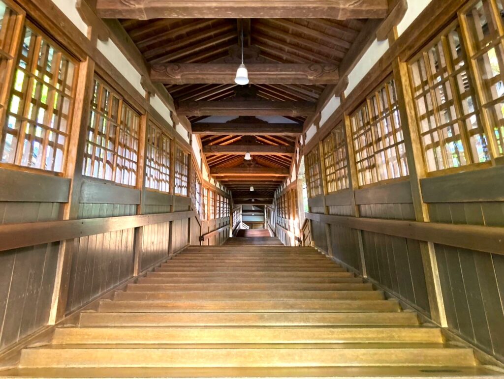 福井県の障害者雇用の事例を紹介する記事のトップ画像で、福井県を象徴する永平寺の写真です。